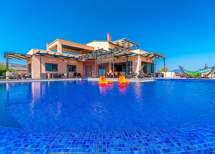 Vilă Skinos Ilivatos Eco & Estate