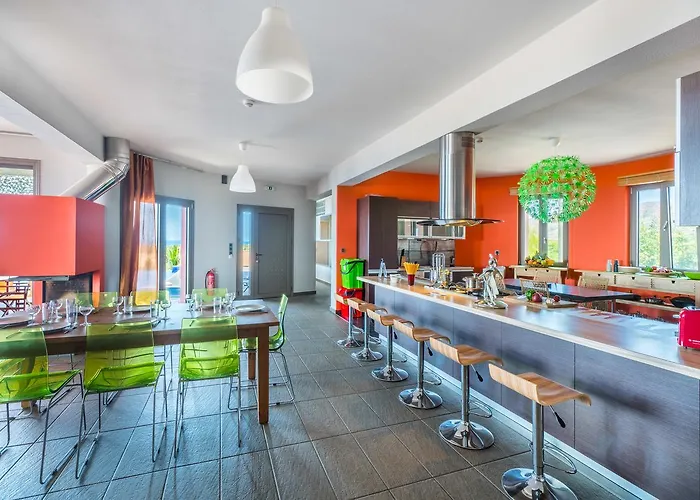 Skinos Ilivatos Eco & Estate * Chavriáta